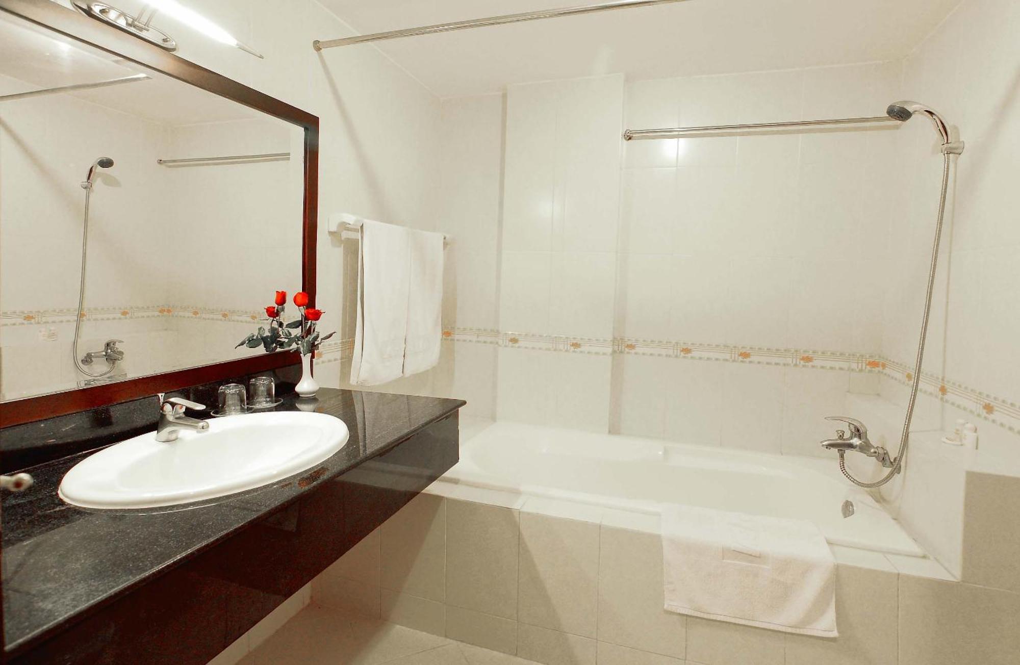 Angella Hotel Nha Trang Eksteriør billede